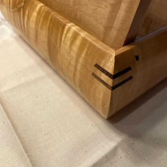 Elegant Wooden Jewelry Organizer - Picture 5 of 7